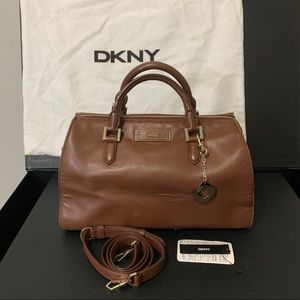 ❌SOLD❌DKNY lamb Napa handbag